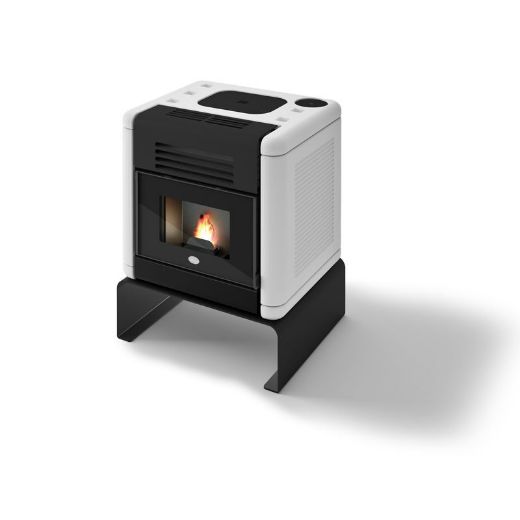 Immagine di STUFA PELLET EVA CALOR MODELLO DADO  7,5 kW IN CERAMICA