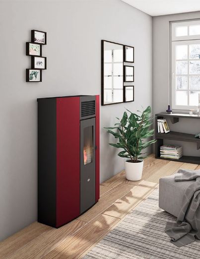 Immagine di Stufa Pellet Stretta Slim Eva Calor Modello Perla 7,5 Kw