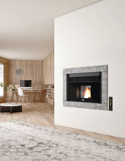 Immagine di Inserto A Pellet Eva Calor Tommy 11 Kw Nero Texure