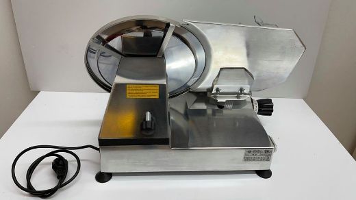 Immagine di AFFETTATRICE CELME MODELLO FY 300 IN ACCIAO CON LAMA CROMATA Ø 300 mm-220W