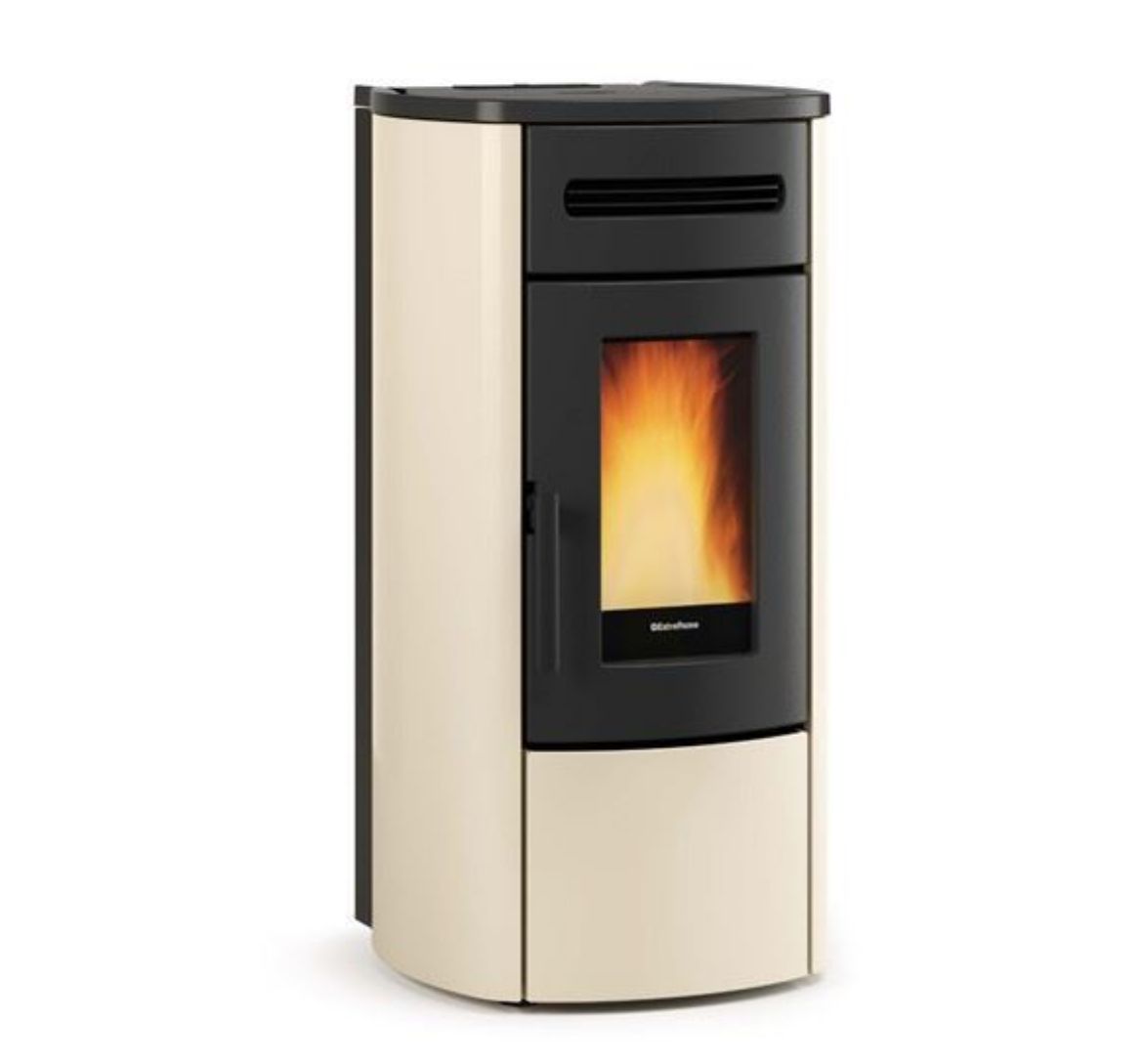 Immagine di TERMOSTUFA NORDICA A PELLET GUENDA IDRO KW 14